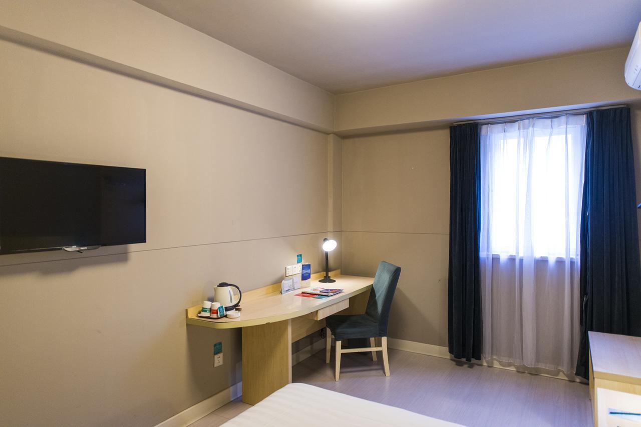 Jinjiang Inn Hangzhou Xiasha Univeristy City Exterior photo